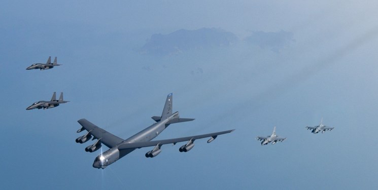 رزمایش هوایی آمریکا-کره جنوبی با مشارکت بمب افکن‌های مجهز به کلاهک اتمی